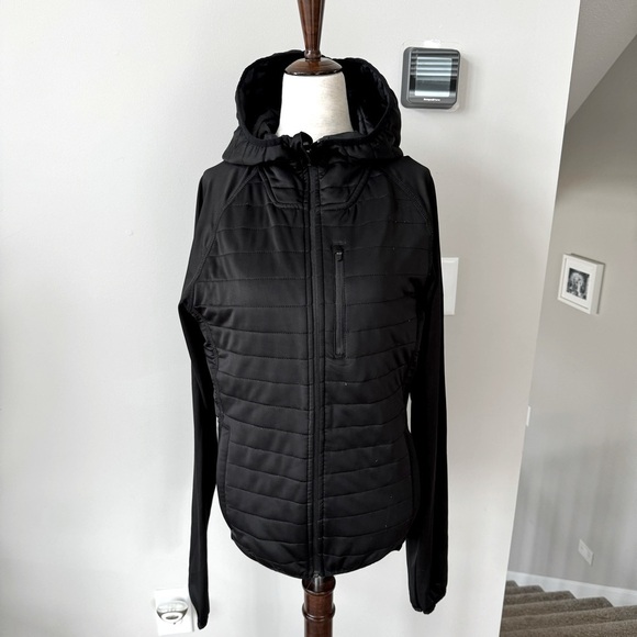 Zyia Shiny Quilted Full Zip Hooded Light-Weight Athletic Jacket - Picture 2 of 9